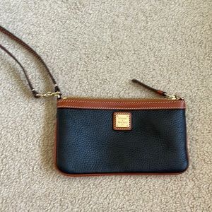 Dooney and Bourke wristlet